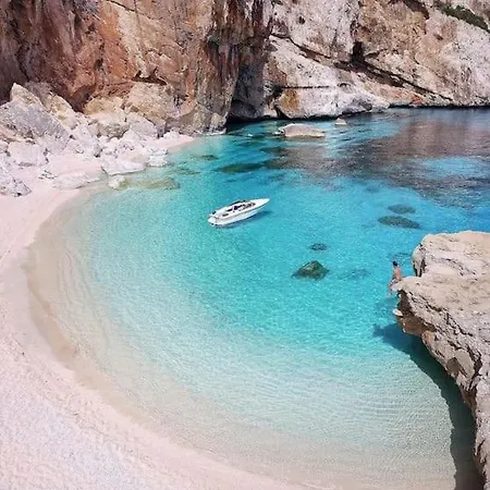 Orientale 205 公寓