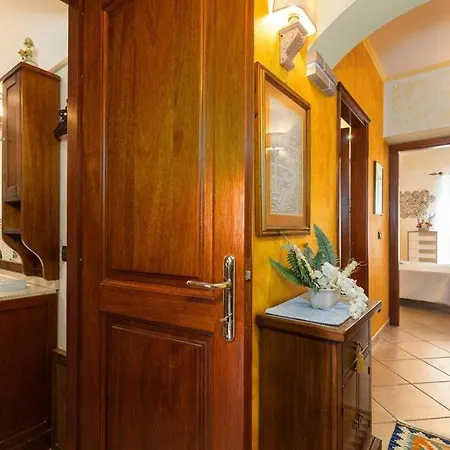 Апартаменты Orientale 205 Бауней