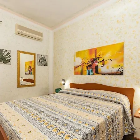Апартаменты Orientale 205 *